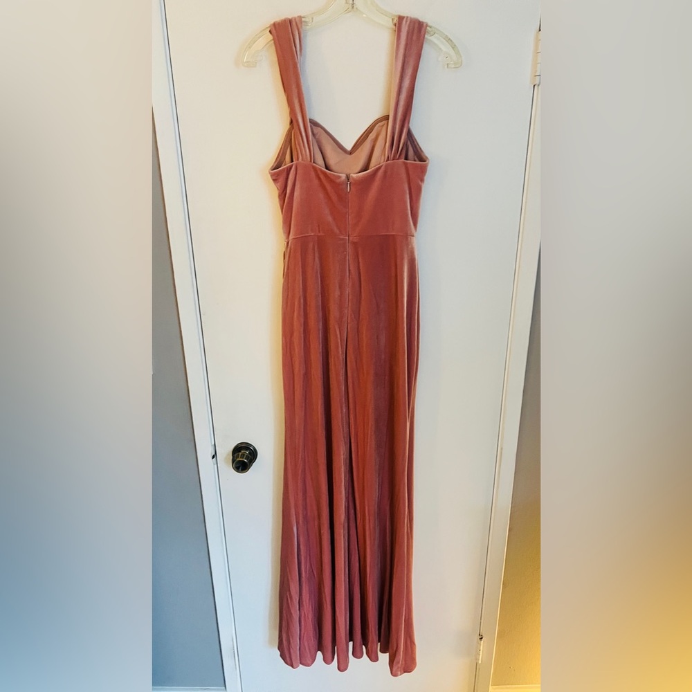 Elegant Pink Velvet Evening Gown - Picture 2 of 8